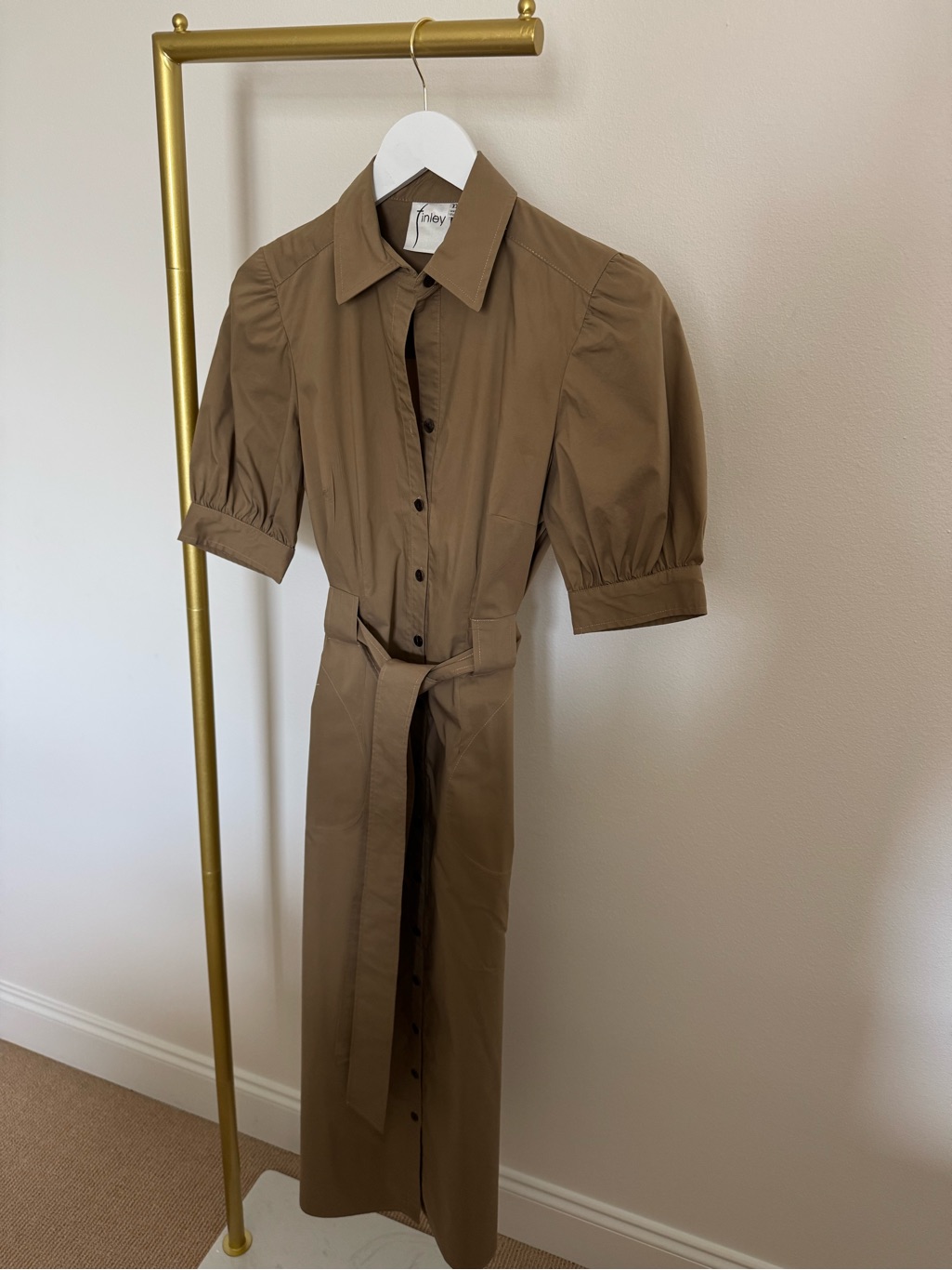 Finley Harper Classic Puff-Sleeve Shirt Dress In Brown